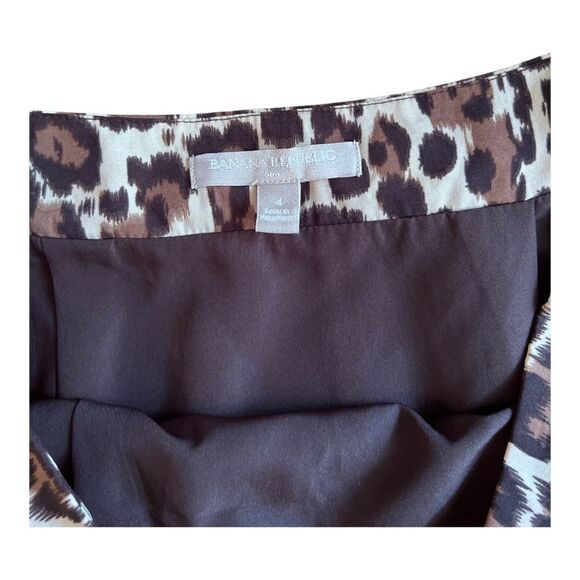 Women’s Banana Republic Leopard Print Skirt Size 4 - Picture 2 of 4